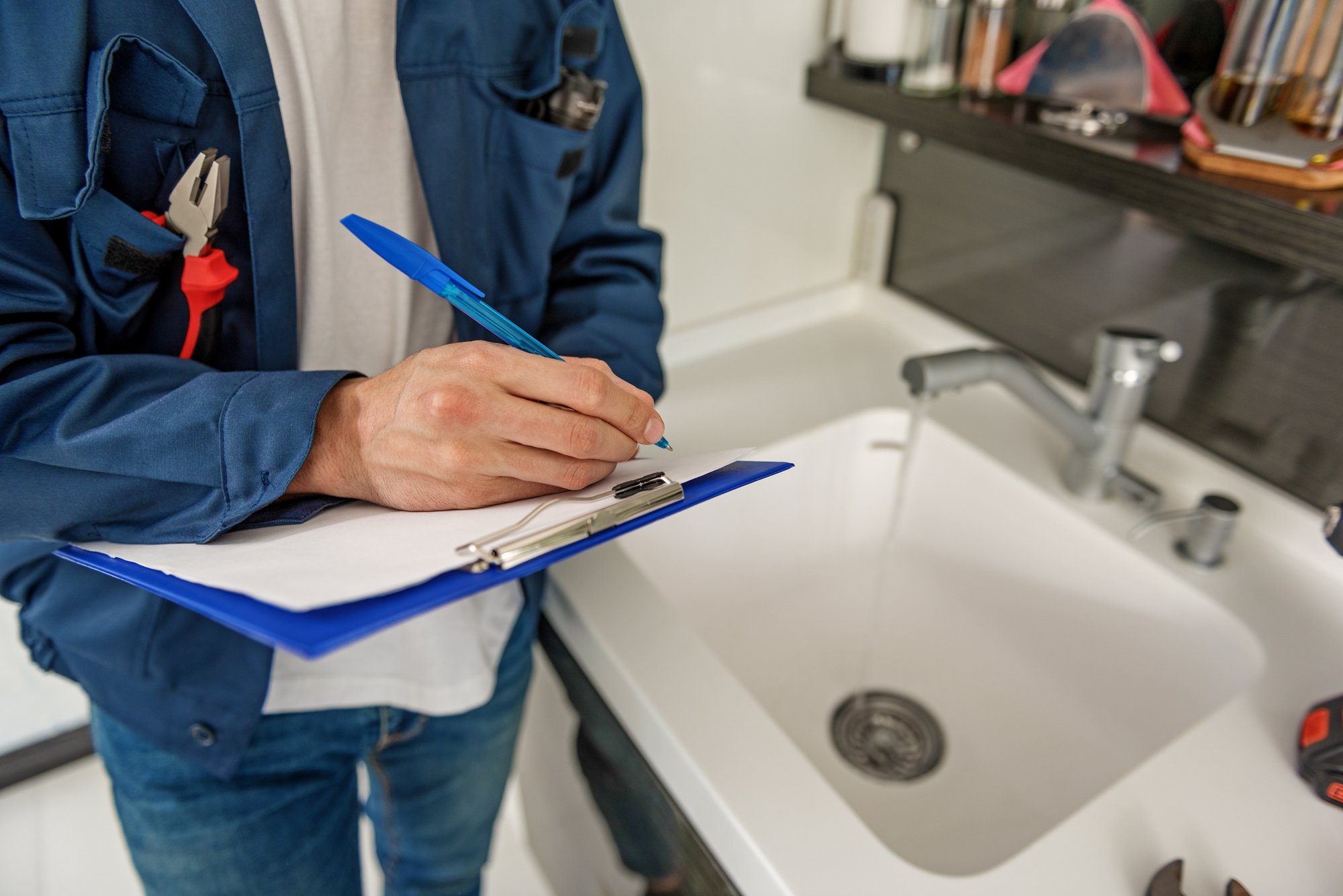 The Mold Risk That Follows Every Water Leak